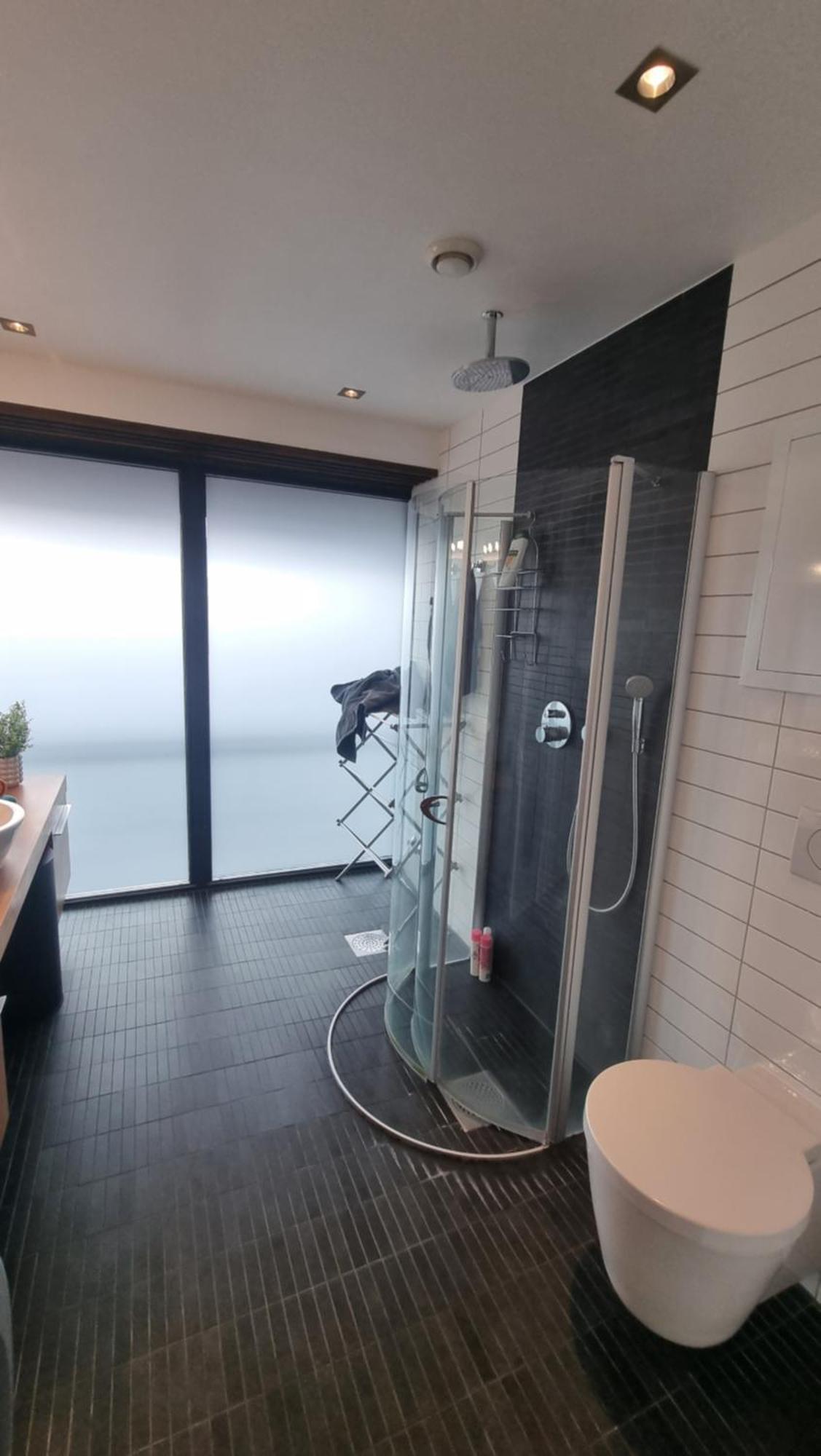 Апартаменты The Seaview - Harbour! *